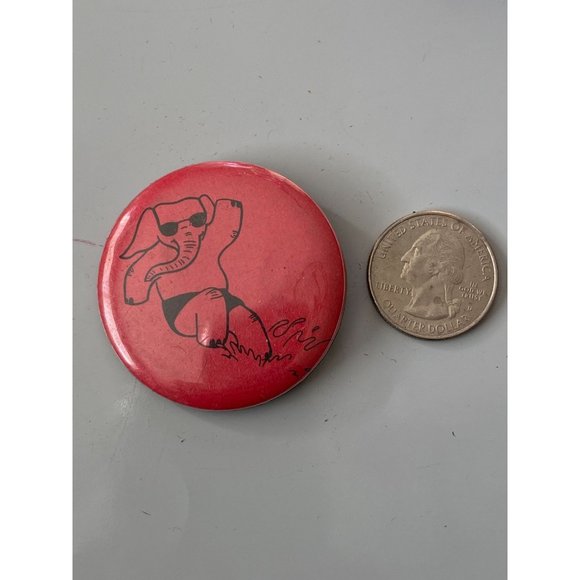 Vintage Elephant Logo Red Pinback Button - Picture 2 of 3